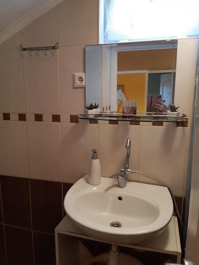 Aranyeso Apartman Hajduszoboszlo Exterior photo