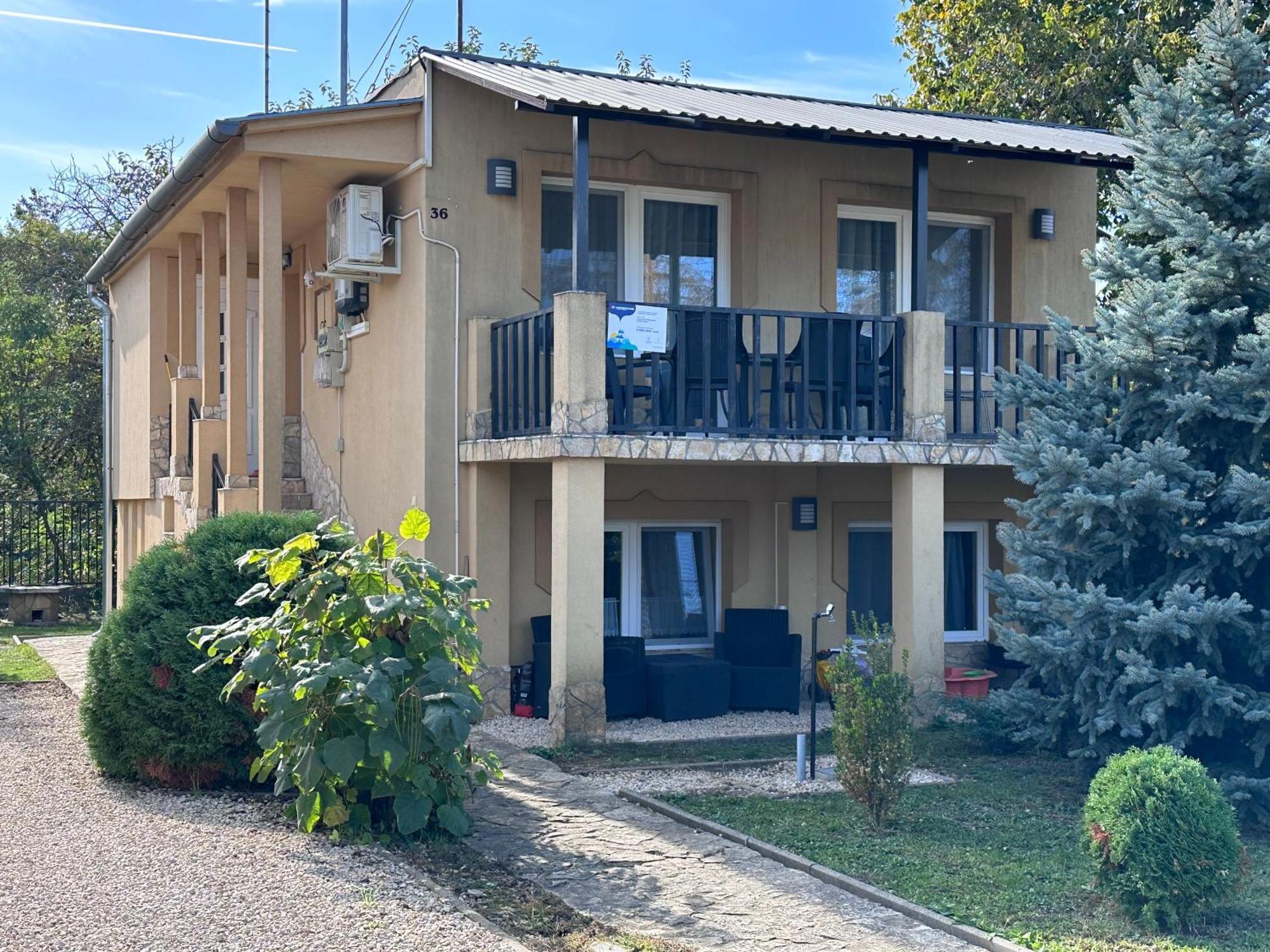 Aranyeso Apartman Hajduszoboszlo Exterior photo